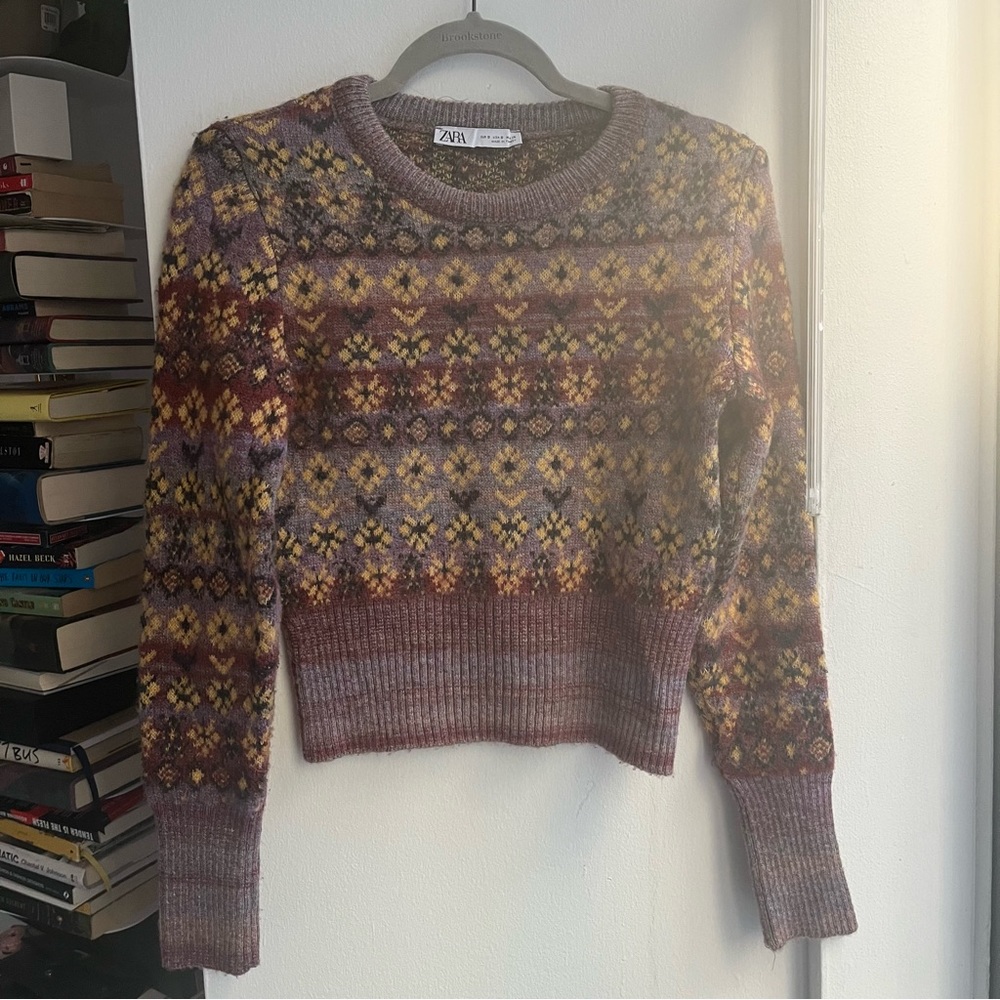 {Zara} 🔷 floral sweater